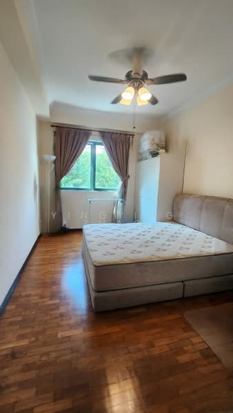 Stratford Court Condominium For Sale at S$ 1,450,000 | PropertyGuru Singapore - Bedroom