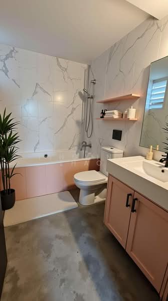 Stratford Court Condominium For Sale at S$ 1,450,000 | PropertyGuru Singapore - Picture for illustration purposes only