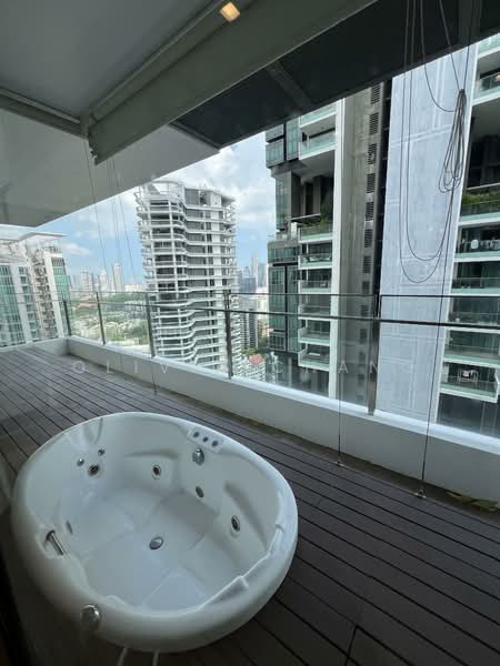 Skypark @ Somerset, 22 Saint Thomas Walk, 4 Bedrooms, 3,350 sqft, Apartment For Rent, by Olivia Chang, 500091376 - Balcony - PropertyGuru.com.sg