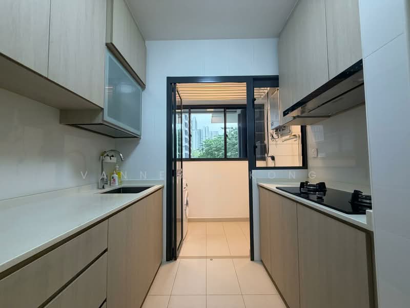 95 Dawson Road HDB Flat For Sale at S$ 780,000 | PropertyGuru Singapore - Kitchen