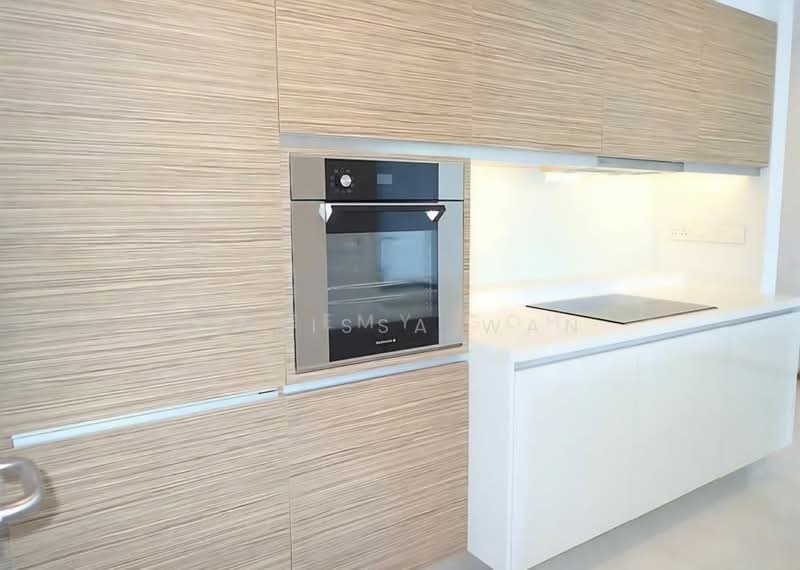Concourse Skyline, 300 Beach Road, 1 Bedroom, 818 sqft, Condominium For Rent, by Carissa Wan, 500091383 - Kitchen - PropertyGuru.com.sg