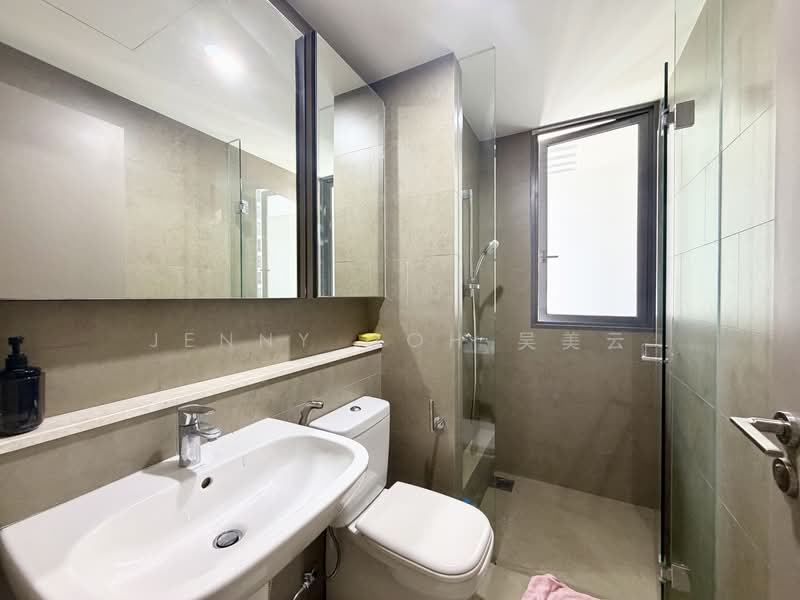 Riversails, 8 Upper Serangoon Crescent, 2 Bedrooms, 883 sqft, Condominium For Rent, by Jenny Goh 吴美云, 500091406 - Bathroom - PropertyGuru.com.sg