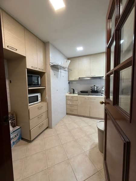 Windermere, 20 Choa Chu Kang Street 64, Room Rental, 100 sqft, Condominium For Rent, by Tan Kiat Beng, 500091413 - Kitchen - PropertyGuru.com.sg