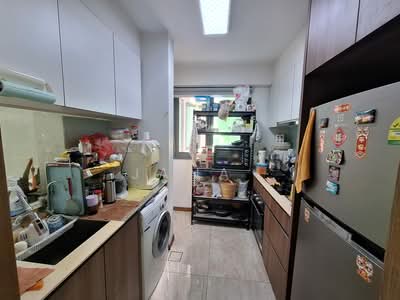 For Sale - Kingsford Waterbay