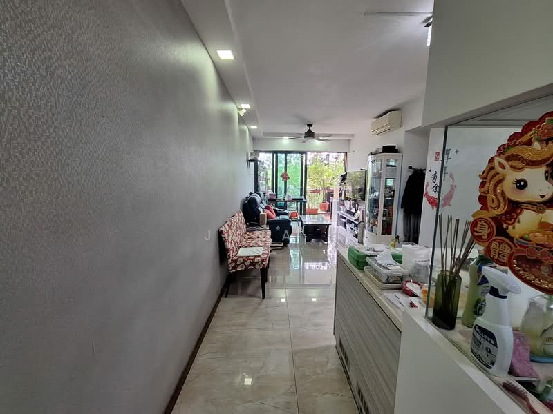 Kingsford Waterbay Condominium For Sale at S$ 1,600,000 | PropertyGuru Singapore - Living Room