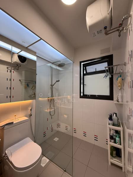 104A Bidadari Park Drive HDB Flat For Sale at S$ 999,000 | PropertyGuru Singapore - Bathroom