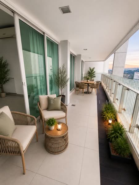 The Rochester Residences, 33 Rochester Drive, 2 Bedrooms, 1,302 sqft, Apartment For Sale, by Theresa Lim, 500091441 - Balcony - PropertyGuru.com.sg