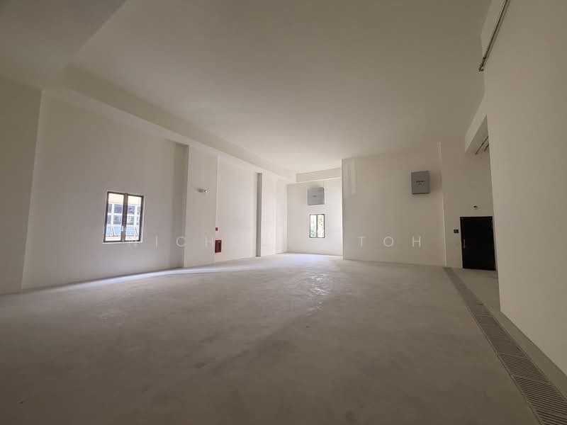 Azalea Kitchens, 25 Genting Road, 26,287 sqft, Light Industrial (B1) For Sale, by Nicholas Toh, 500091445 - Interior - CommercialGuru.com.sg