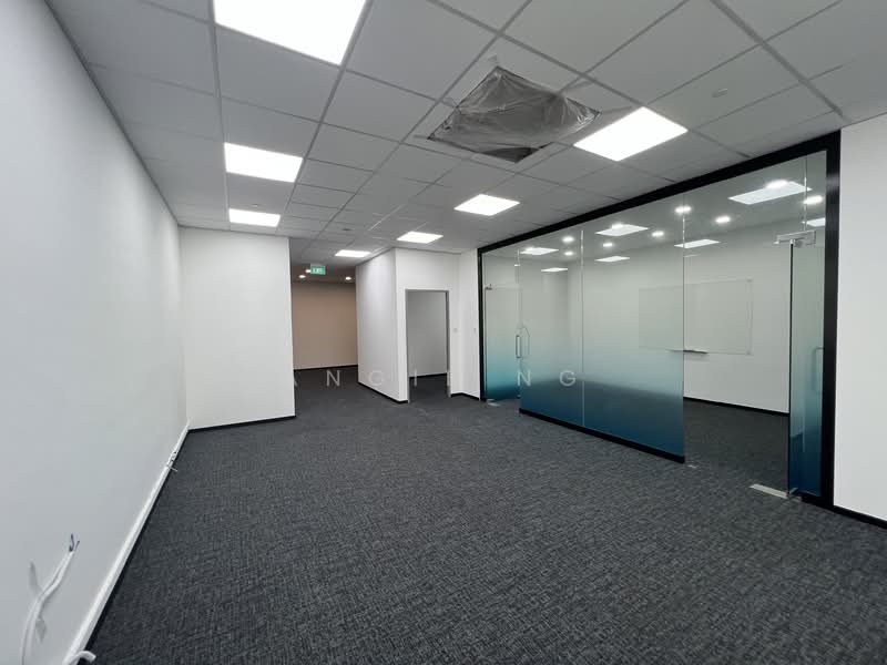 The Spire, 10 Bukit Batok Crescent, 1,410 sqft, Light Industrial (B1) For Sale, by Angie Ng, 500091451 - Interior - CommercialGuru.com.sg