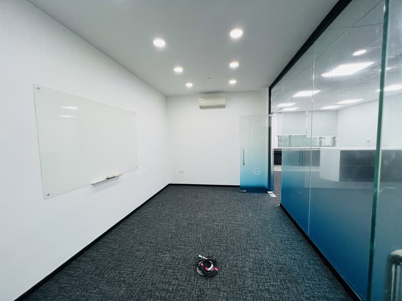 The Spire, 10 Bukit Batok Crescent, 1,410 sqft, Light Industrial (B1) For Sale, by Angie Ng, 500091451 - Interior - CommercialGuru.com.sg