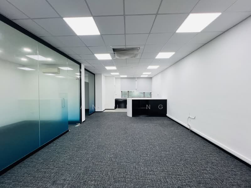 The Spire, 10 Bukit Batok Crescent, 1,410 sqft, Light Industrial (B1) For Sale, by Angie Ng, 500091451 - Interior - CommercialGuru.com.sg