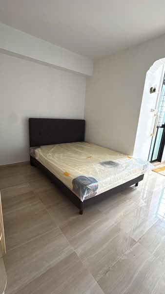 219 Choa Chu Kang Central, 219 Choa Chu Kang Central, 3 Bedrooms, 106 sqft, HDB Flat For Rent, by Joe Tham, 500091454 - Bedroom - PropertyGuru.com.sg