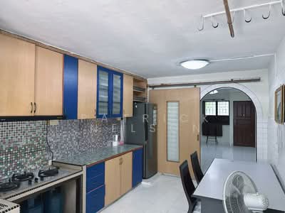 For Rent - 587 Cheng San Court