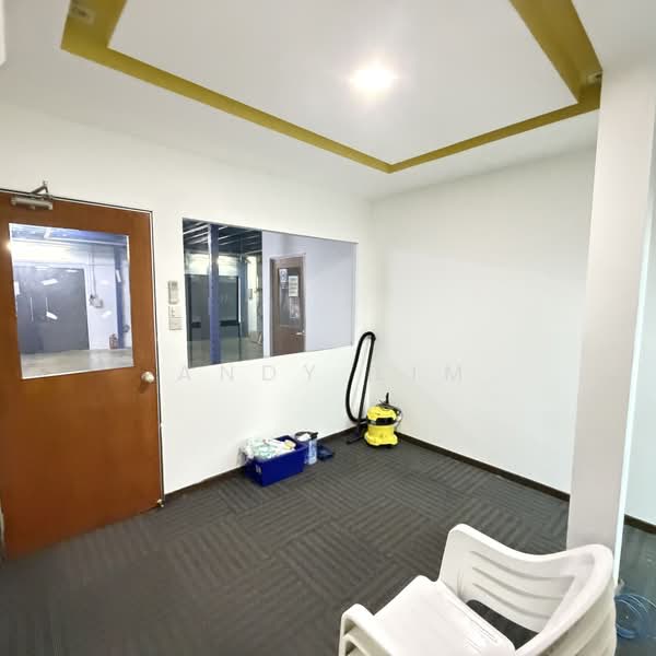 Primax, 22 New Industrial Road, 2,939 sqft, Light Industrial (B1) For Sale, by Andy Lim, 500091483 - Interior - CommercialGuru.com.sg