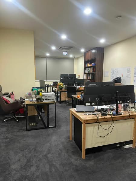 Oxley BizHub 2, 62 Ubi Road 1, 1,905 sqft, Light Industrial (B1) For Sale, by Renee Sim, 500091486 - Interior - CommercialGuru.com.sg