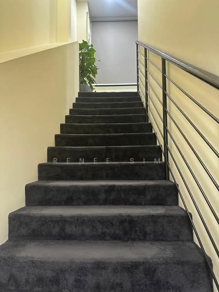 Oxley BizHub 2, 62 Ubi Road 1, 1,905 sqft, Light Industrial (B1) For Sale, by Renee Sim, 500091486 - Interior - CommercialGuru.com.sg