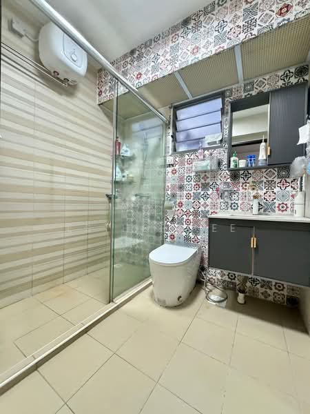 336C Anchorvale Crescent HDB Flat For Sale at S$ 890,000 | PropertyGuru Singapore - Bathroom