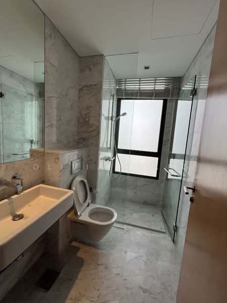 Skypark @ Somerset, 22 Saint Thomas Walk, 4 Bedrooms, 3,350 sqft, Apartment For Rent, by Olivia Chang, 500091519 - Bathroom - PropertyGuru.com.sg