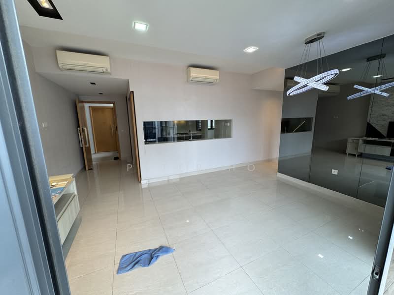 La Fiesta Condominium For Sale at S$ 2,000,000 | PropertyGuru Singapore - Living Room