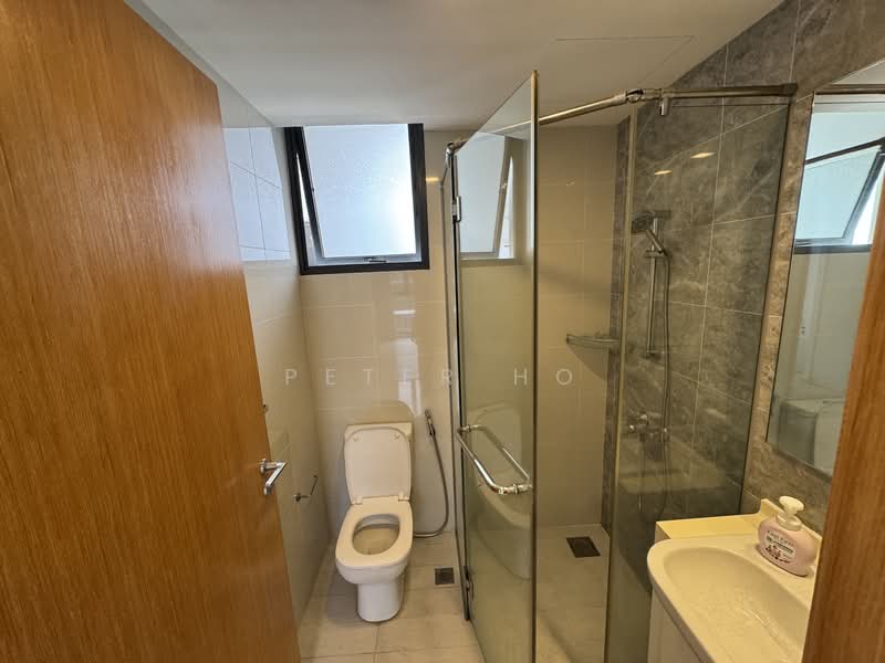 La Fiesta Condominium For Sale at S$ 2,000,000 | PropertyGuru Singapore