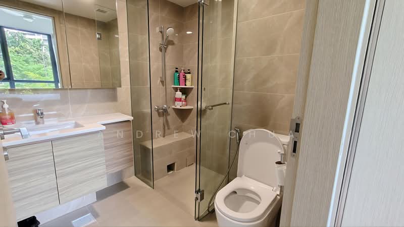 Treasure at Tampines Condominium For Sale at S$ 1,170,000 | PropertyGuru Singapore - Bathroom