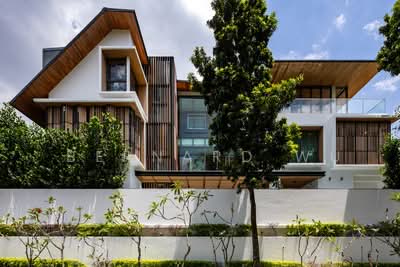 For Sale - Near Botanic Garden New Bungalow with Elevated Living with Panoramic Views