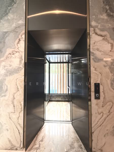 Near Botanic Garden New Bungalow with Elevated Living with Panoramic Views Bungalow House For Sale at S$ 21,800,000 | PropertyGuru Singapore - Interior