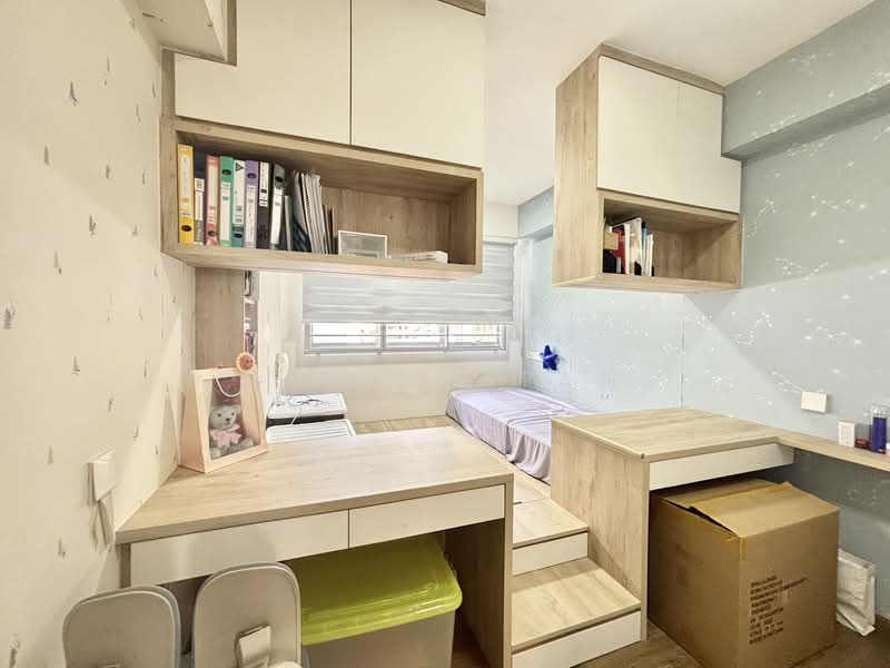 443C Bukit Batok West Avenue 8 HDB Flat For Sale at S$ 825,000 | PropertyGuru Singapore - Study