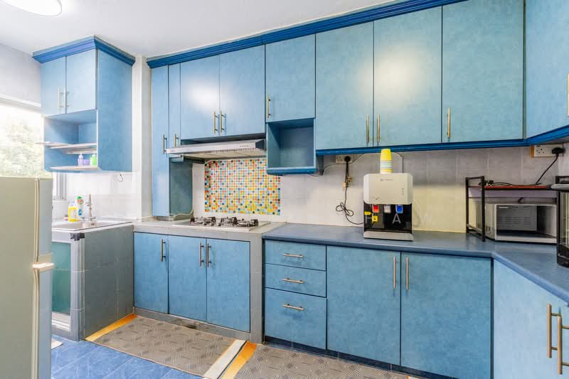 428 Tampines Street 41, 428 Tampines Street 41, 3 Bedrooms, 1,583 sqft, HDB Flat For Rent, by Kerdelle Khaw, 500091551 - Kitchen - PropertyGuru.com.sg