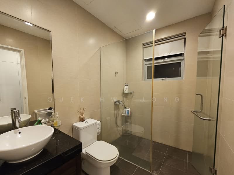 Spacious Semi-D in Serangoon Gardens Semi-Detached House For Sale at S$ 8,800,000 | PropertyGuru Singapore - Bathroom