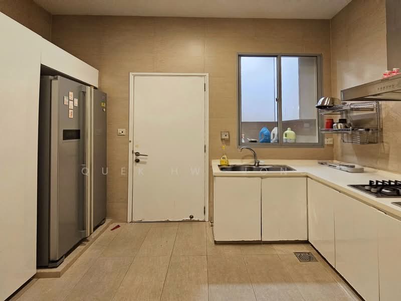Spacious Semi-D in Serangoon Gardens Semi-Detached House For Sale at S$ 8,800,000 | PropertyGuru Singapore - Kitchen