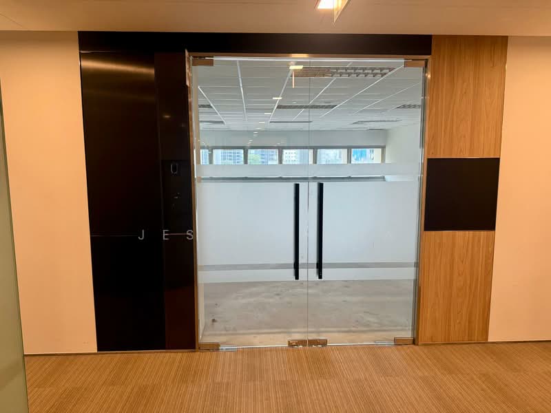 TripleOne Somerset, 111 Somerset Road, 1,883 sqft, Office For Rent, by Jessica Low, 500091574 - Interior - CommercialGuru.com.sg