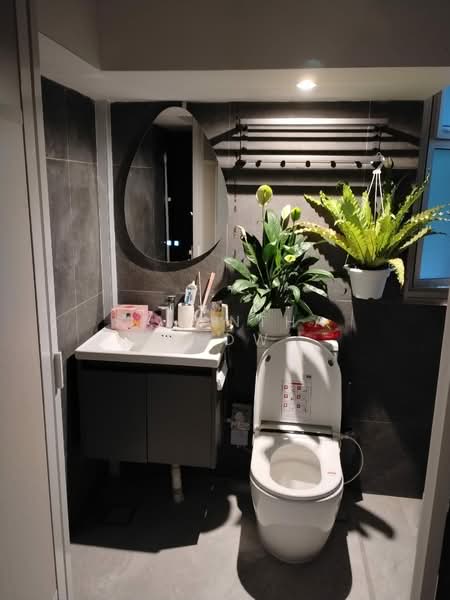 110A Depot Road, 110A Depot Road, 1 Bedroom, 160 sqft, HDB Flat For Rent, by Samantha Leow, 500091576 - Bathroom - PropertyGuru.com.sg