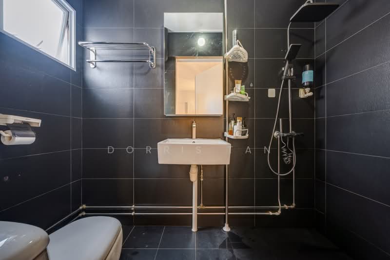 231 Hougang Street 21 HDB Flat For Sale at S$ 1,200,000 | PropertyGuru Singapore