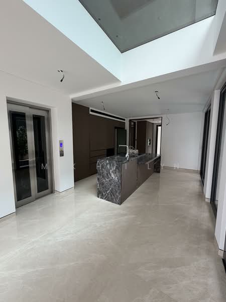 Brand New Freehold Detached with Swimming Pool, Jaccuzi and Private Lift in Braddell Height Estate Detached House For Sale at S$ 14,800,000 | PropertyGuru Singapore - Interior