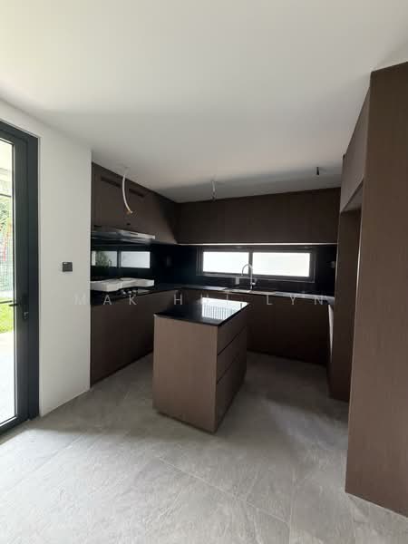 Brand New Freehold Detached with Swimming Pool, Jaccuzi and Private Lift in Braddell Height Estate Detached House For Sale at S$ 14,800,000 | PropertyGuru Singapore - Kitchen