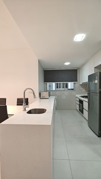 The Rochester Residences Apartment For Sale at S$ 1,480,000 | PropertyGuru Singapore - Kitchen