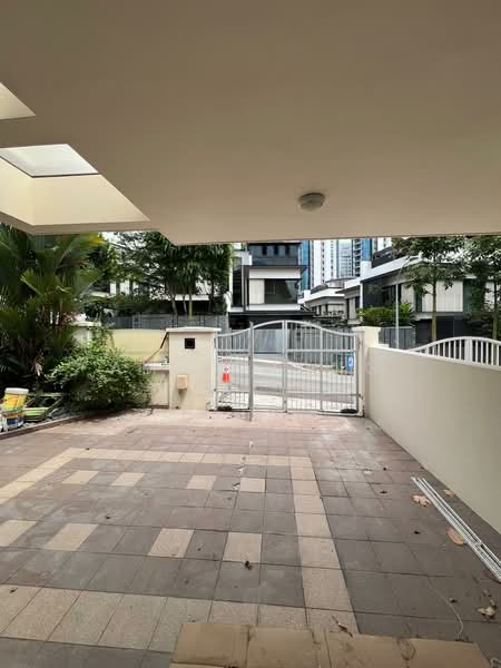 One tree hill, One tree hill, 6 Bedrooms, 3,200 sqft, Semi-Detached House For Rent, by Amy Chong, 500091613 - Exterior - PropertyGuru.com.sg