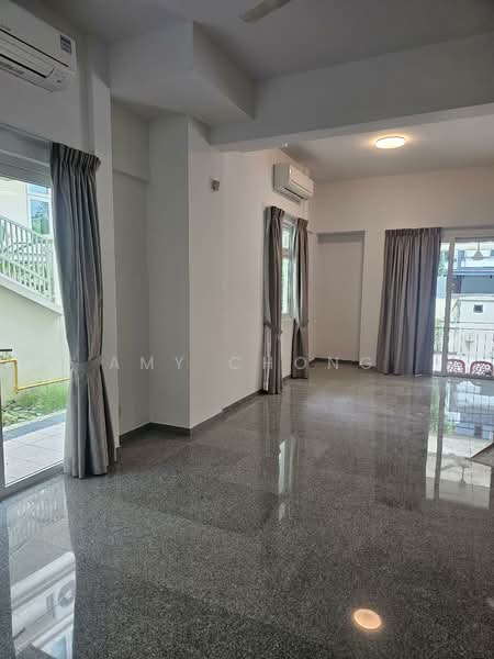 One tree hill, One tree hill, 6 Bedrooms, 3,200 sqft, Semi-Detached House For Rent, by Amy Chong, 500091613 - PropertyGuru.com.sg