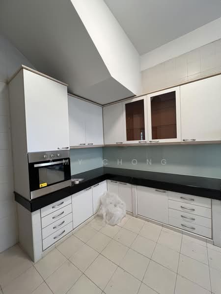 One Tree Hill mins walk to Wheelock Pl,Tanglin Mall, One tree hill, 6 Bedrooms, 3,200 sqft, Semi-Detached House For Rent, by Amy Chong, 500091613 - PropertyGuru.com.sg