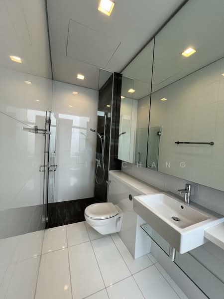 Tan Kim Cheng, Tan Kim Cheng Road, 5 Bedrooms, 7,400 sqft, Bungalow House For Rent, by Olivia Chang, 500091614 - Bathroom - PropertyGuru.com.sg