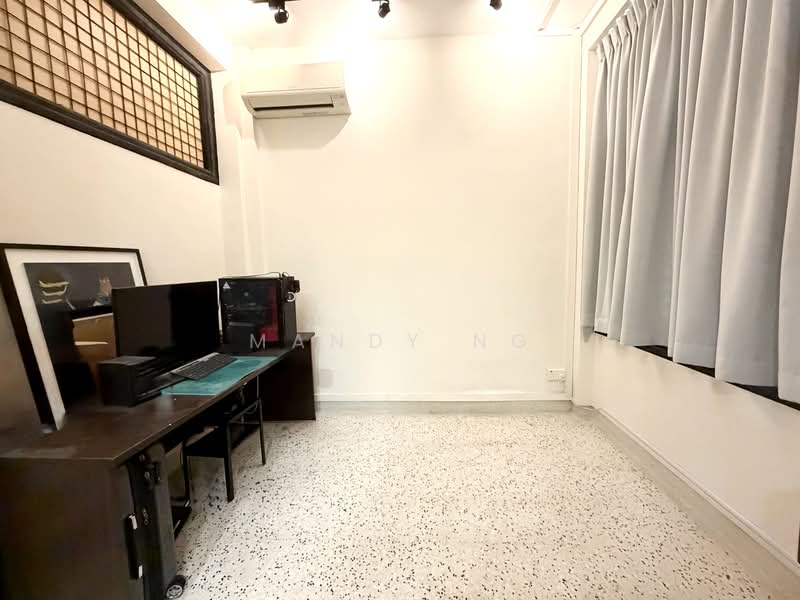 37 Lim Liak Street HDB Flat For Sale at S$ 828,888 | PropertyGuru Singapore - Study