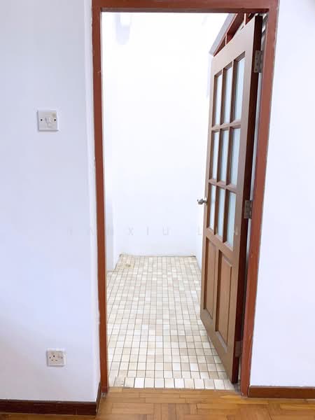 Lakepoint Condo, 2 Lakepoint Drive, 4 Bedrooms, 1,884 sqft, Condominium For Rent, by Yanxiu Lin, 500091664 - PropertyGuru.com.sg