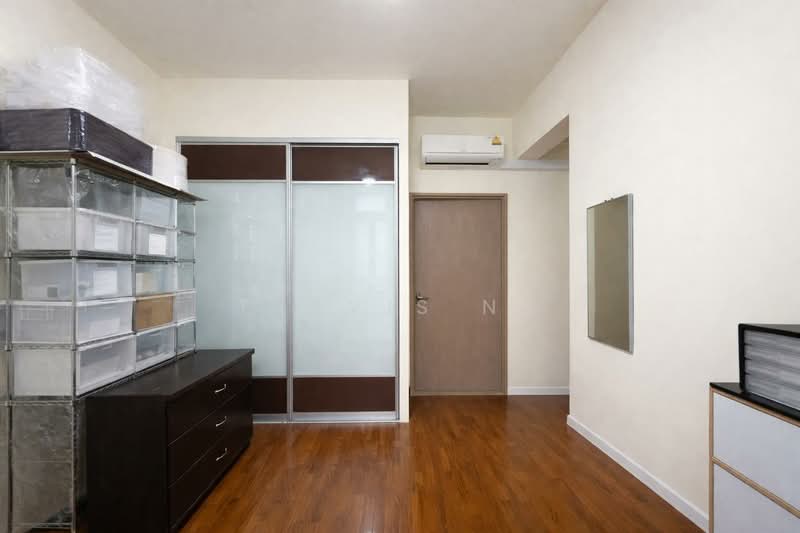 271C Punggol Walk HDB Flat For Sale at S$ 950,000 | PropertyGuru Singapore - Interior