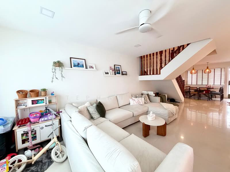 For Rent - 133 Cashew Road