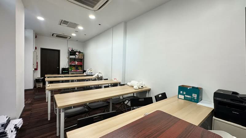 Ground Floor Shop @ Bishan Central For Rent!, , 280 sqft, Shop / Shophouse For Rent, by Robin Ooi, 500091685 - Study - CommercialGuru.com.sg