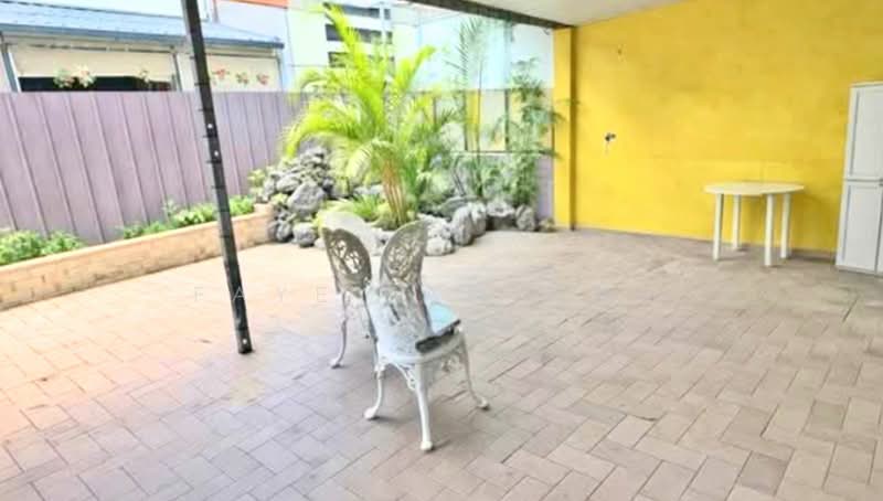 For Sale - Rare Upper Thomson Landed.Walk to MRT & Thomson Plaza