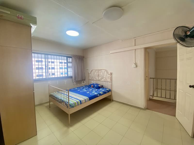 For Sale - 230 Hougang Avenue 1