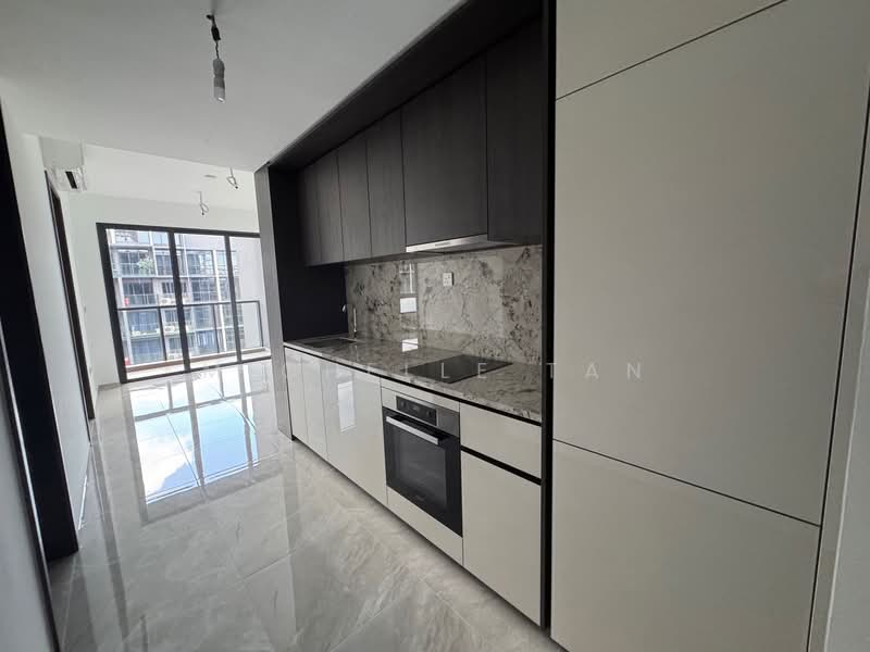 Tembusu Grand Condominium For Sale at S$ 1,409,000 | PropertyGuru Singapore - Kitchen