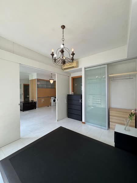 Icon, 10 Gopeng Street, Studio, 560 sqft, Apartment For Rent, by April Koh, 500091723 - Bedroom - PropertyGuru.com.sg